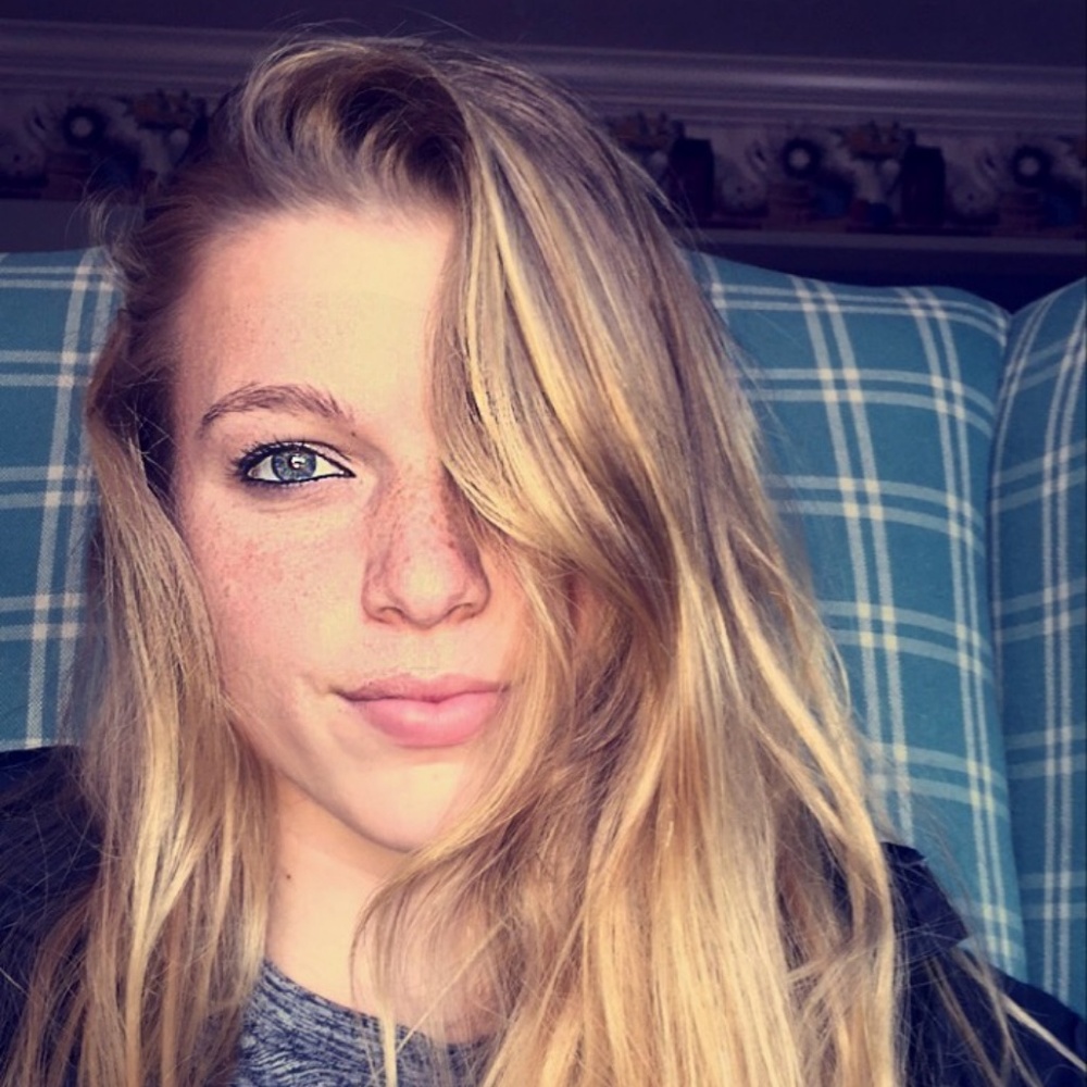 Meet your Posher, Lexi